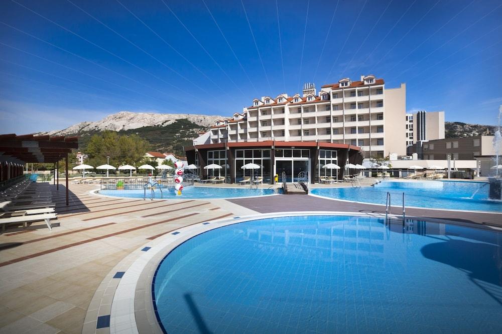 Sunny Baska Hotel 외부 사진