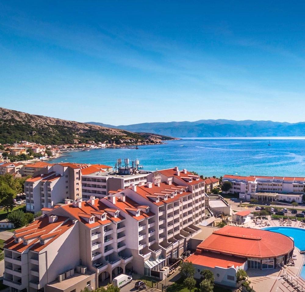 Sunny Baska Hotel 외부 사진