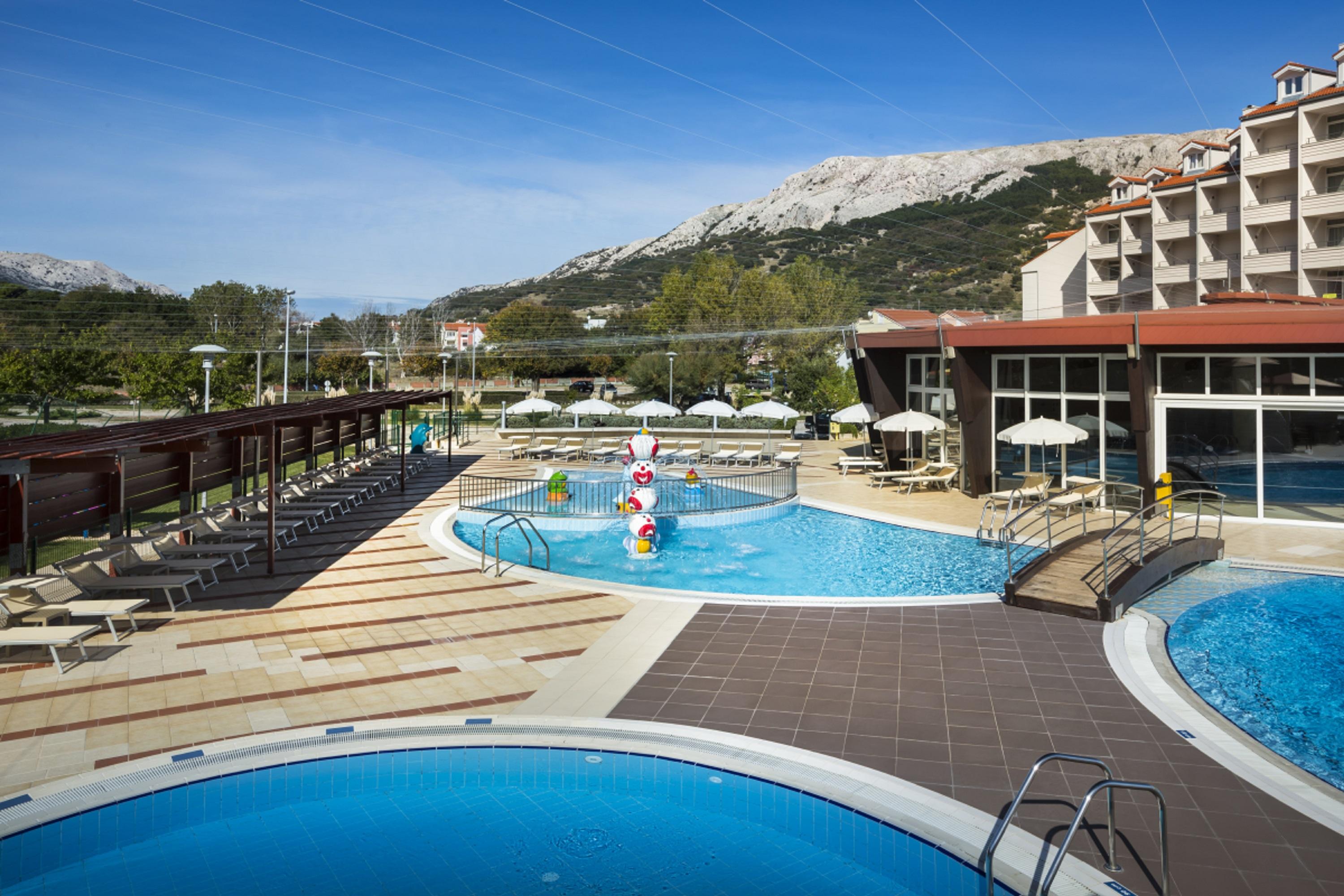 Sunny Baska Hotel 외부 사진